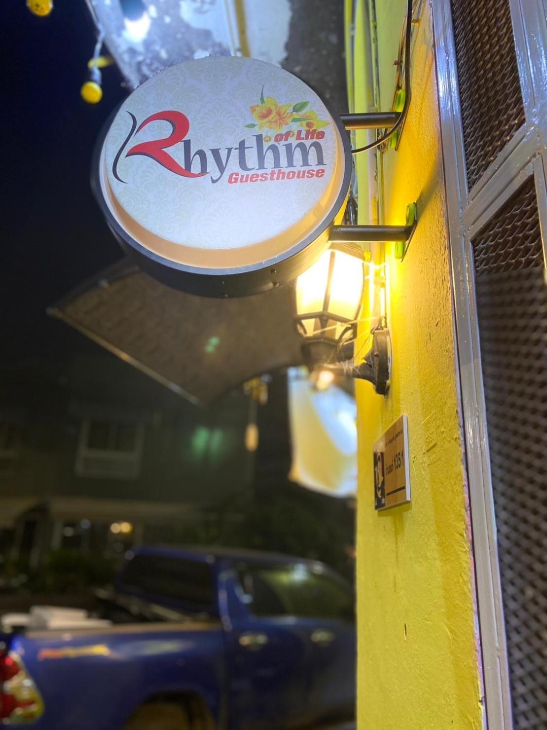 Rhythm Of Life Guesthouse 56 Bangkok Bagian luar foto