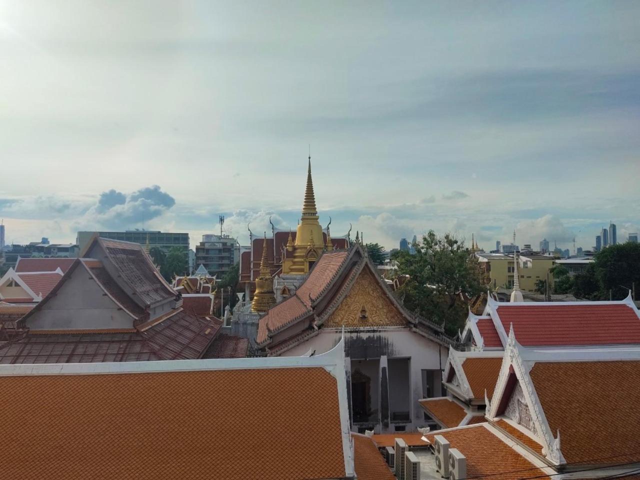 Rhythm Of Life Guesthouse 56 Bangkok Bagian luar foto